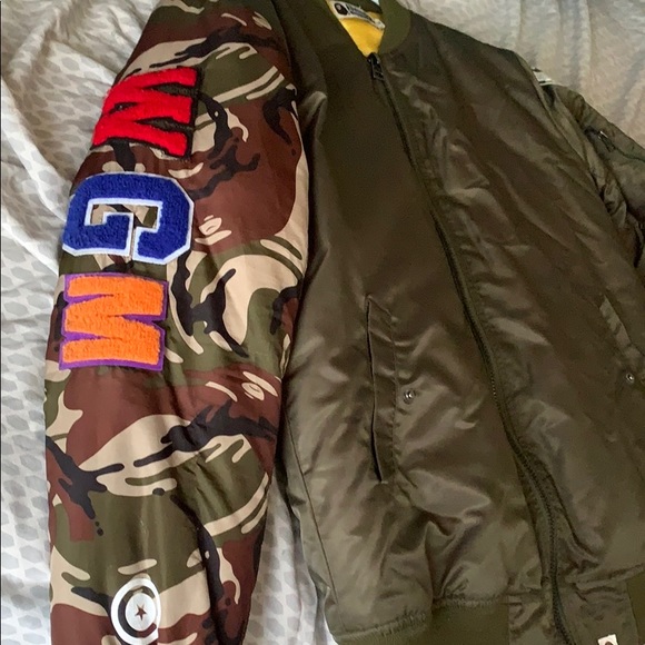 A bathing Ape jacket - Picture 3 of 7
